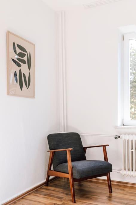 Komplett Neu: 2-Zi Zentral Im Altbau. 24H-Checkin Kiel Exterior foto