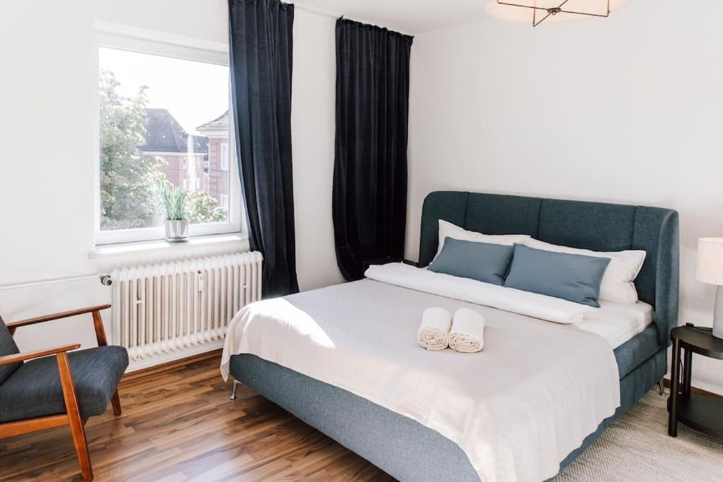 Komplett Neu: 2-Zi Zentral Im Altbau. 24H-Checkin Kiel Exterior foto